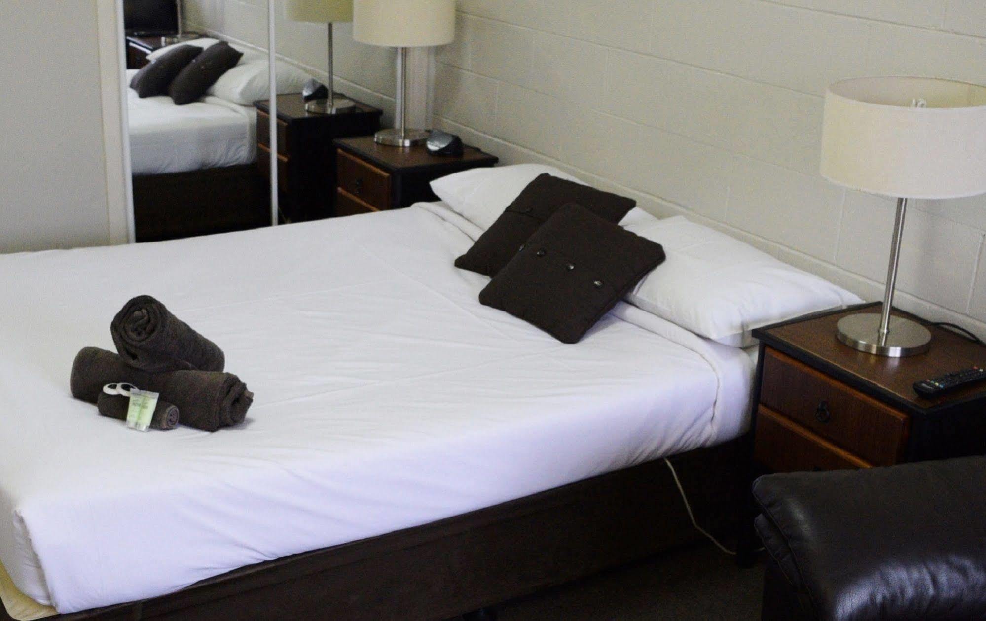 Rosebud Motel Tootgarook Екстер'єр фото